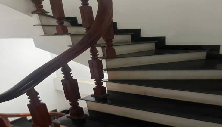 Cho thuê Ở NHÓM, HỘ GĐ nhà nguyên căn 94 Hoàng Mai,  40m2 x 4 tầng, 2 ngủ khép kín, 9 Triệu